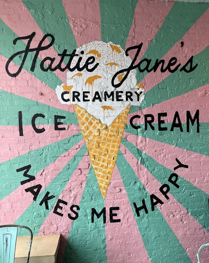 Hattie Jane’s Mural Murfreesboro