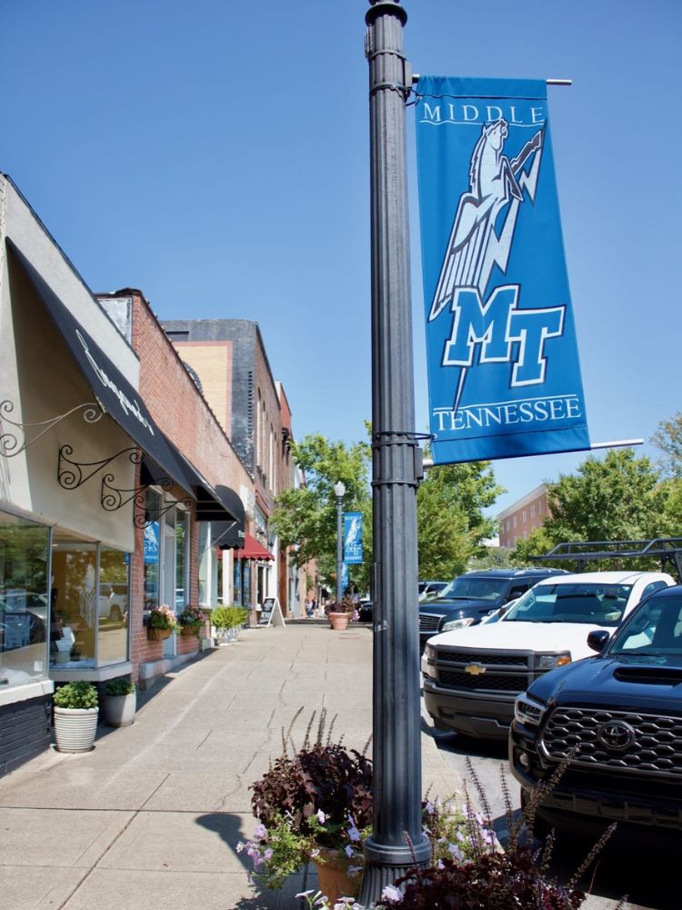 MTSU banner on the downtown Murfreesboro Square